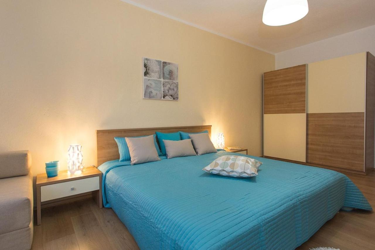 Apartments Adrijana Malinska Extérieur photo