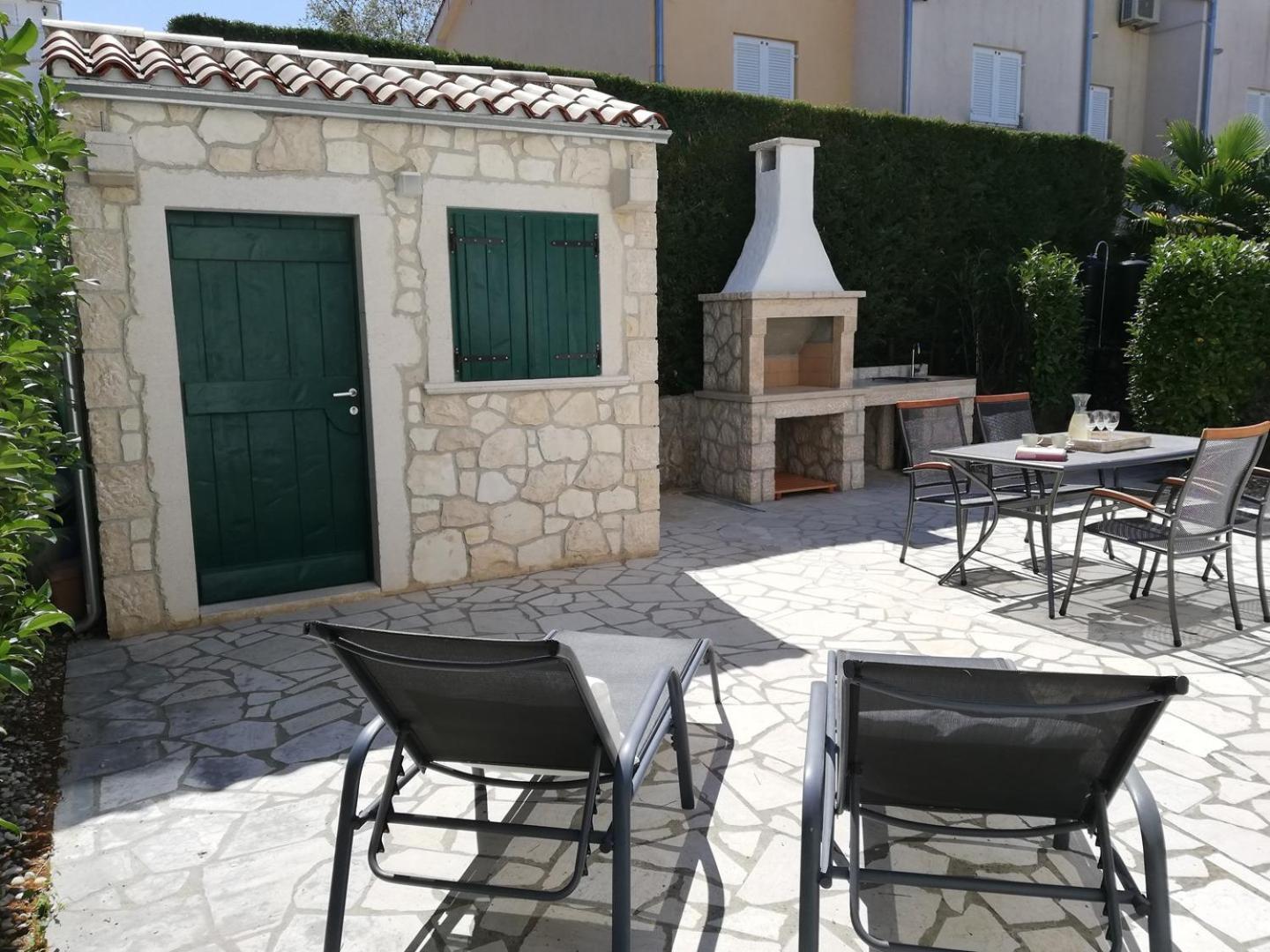 Apartments Adrijana Malinska Chambre photo